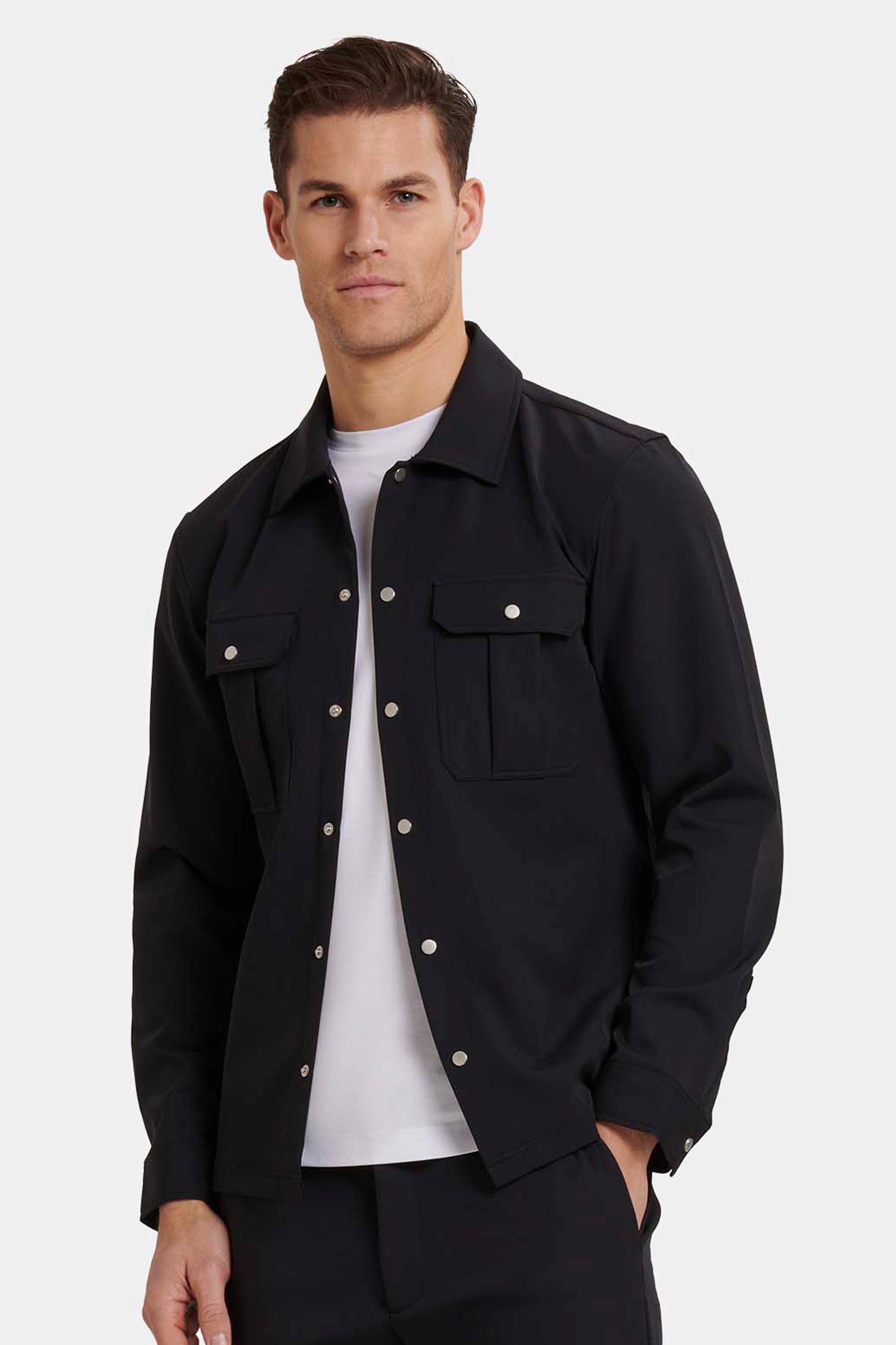 LA SOBRECAMISA TECH CARGO