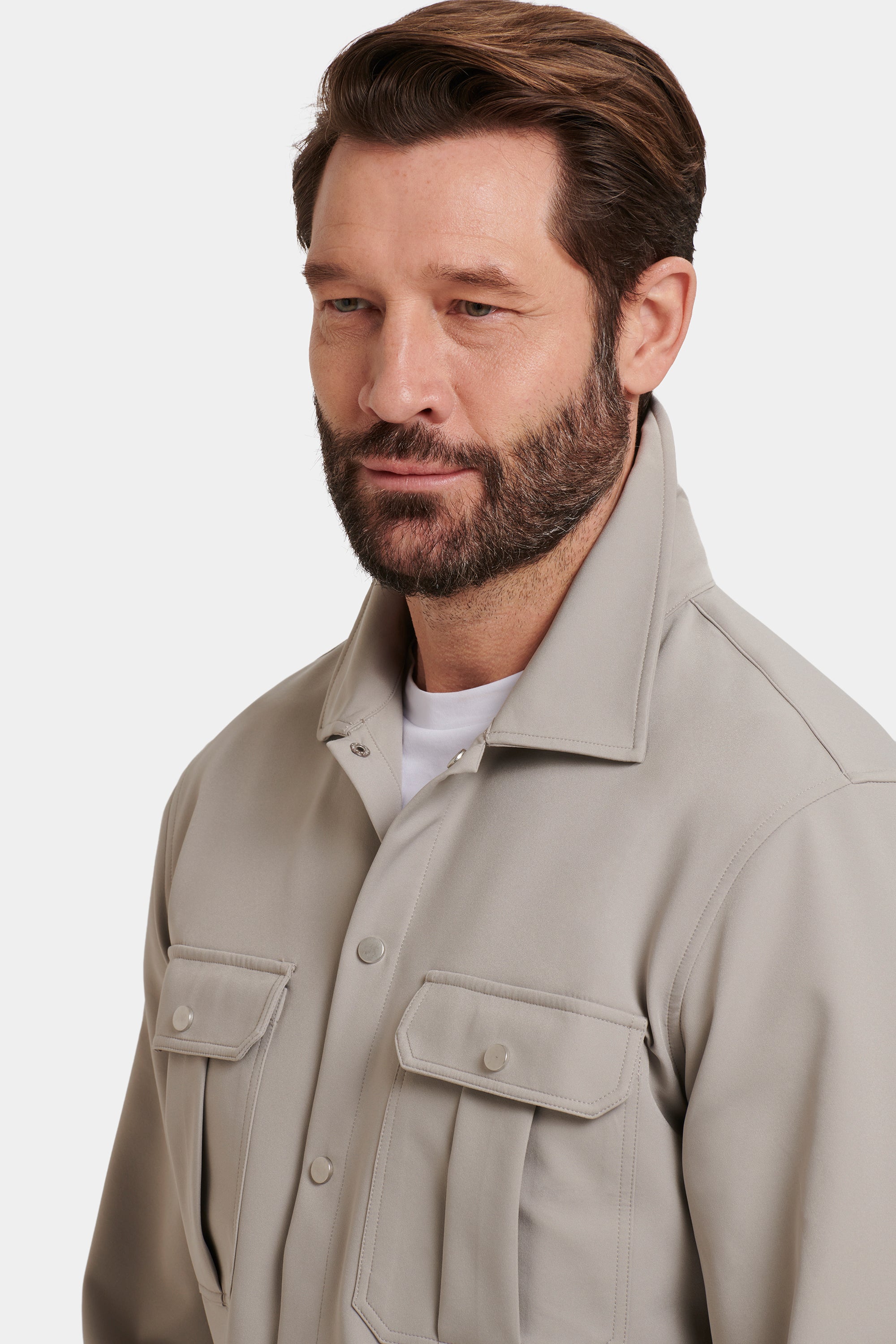 LA SOBRECAMISA TECH CARGO