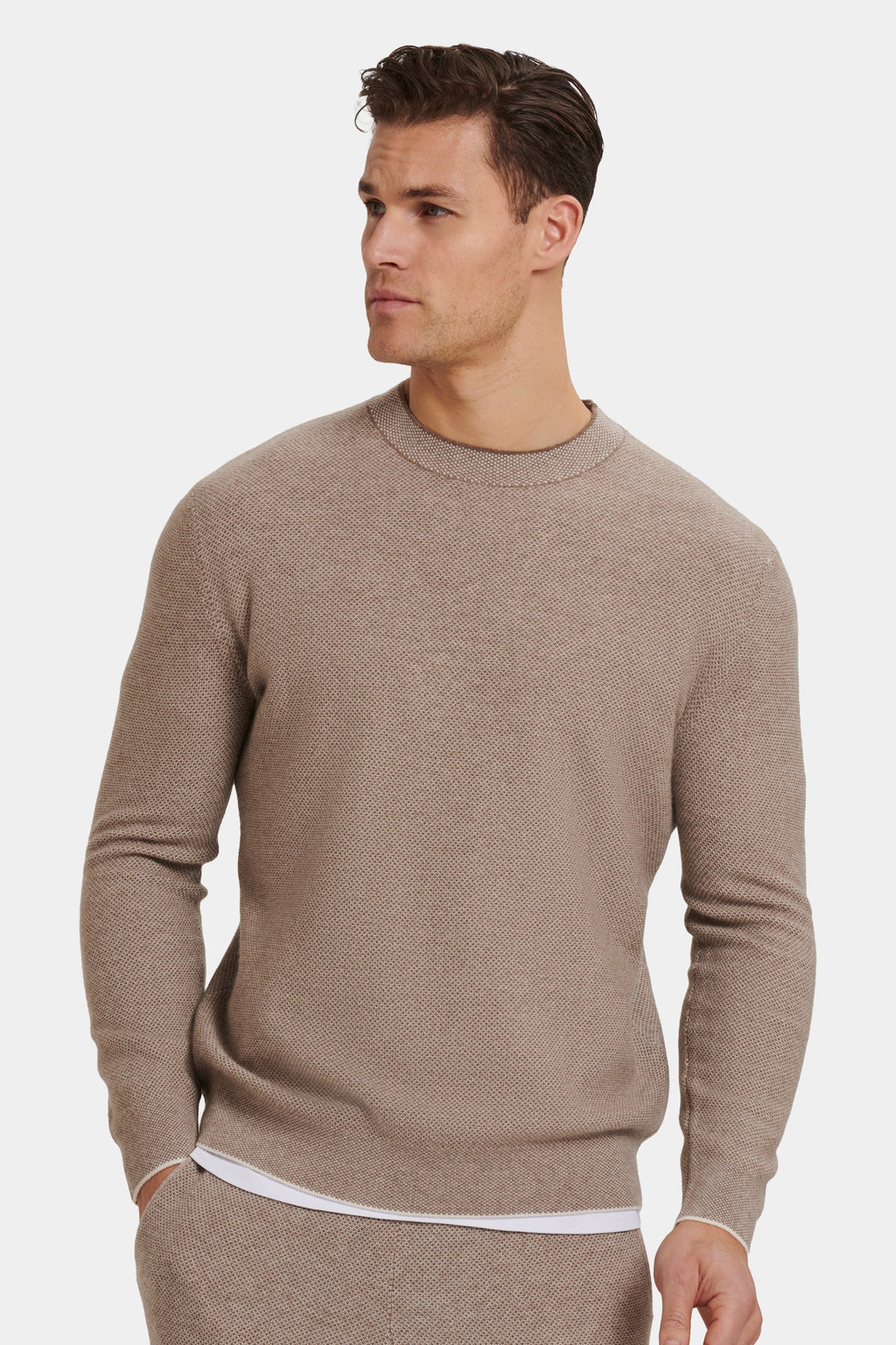 El Jersey de Cuello Redondo Faro