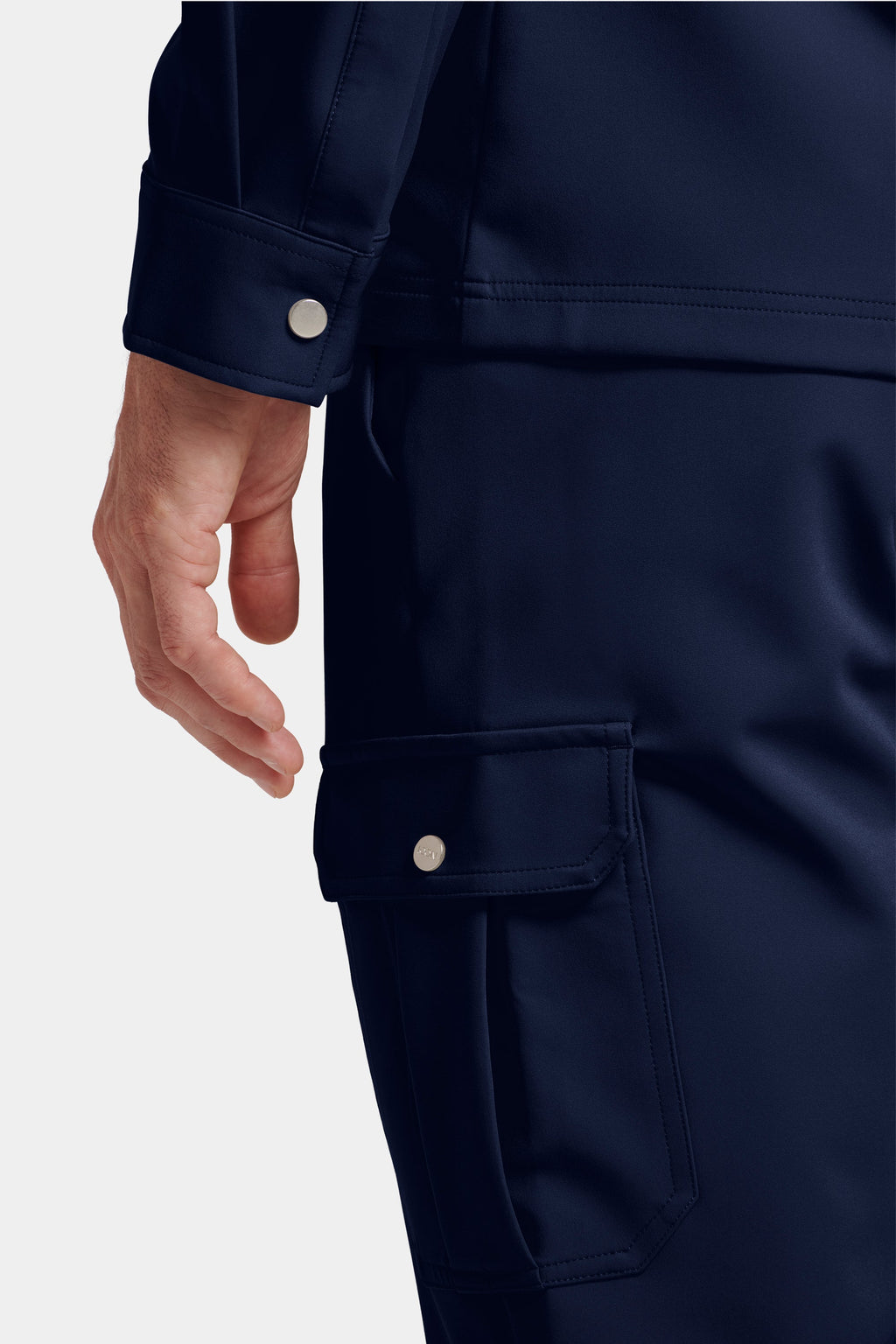 LA SOBRECAMISA TECH CARGO