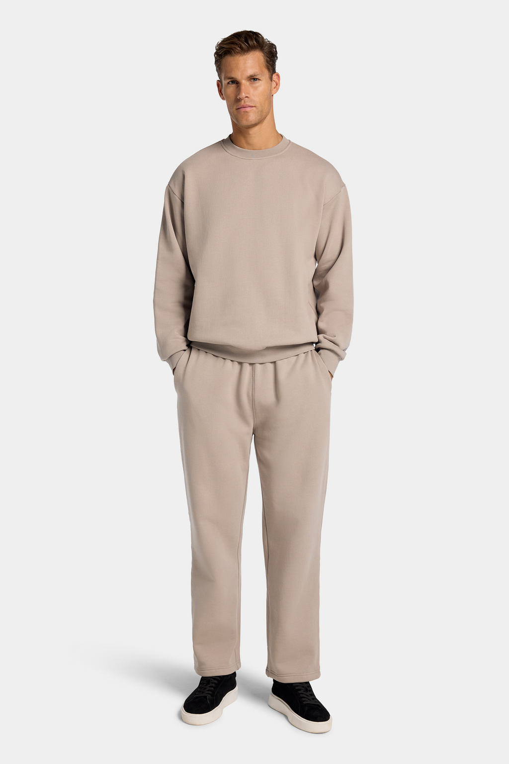 SUDADERA DE CUELLO REDONDO OVERSIZE MILAN