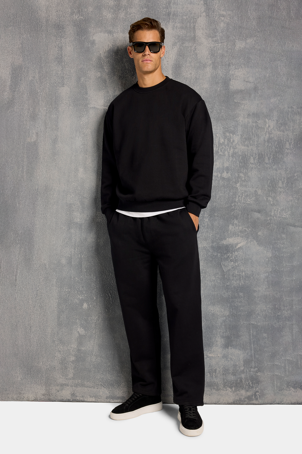 SUDADERA DE CUELLO REDONDO OVERSIZE MILAN