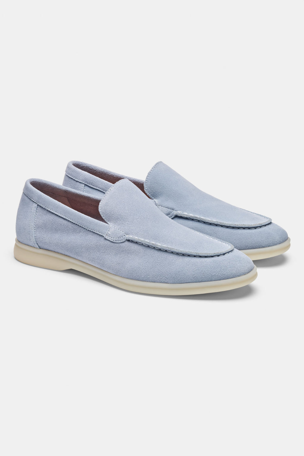 EL CLÁSICO MOCASÍN DE ANTE