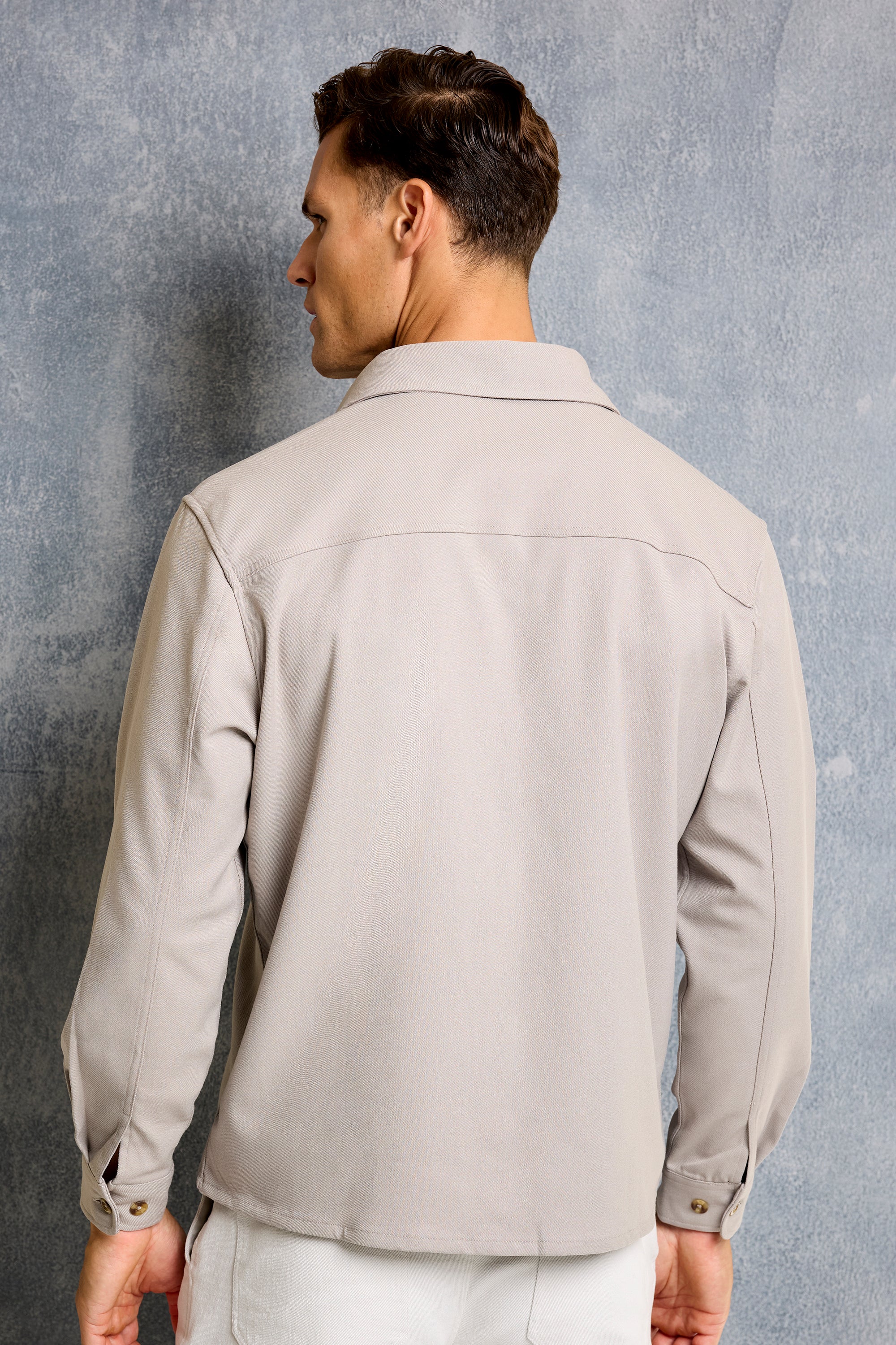 LA SOBRECAMISA VITO