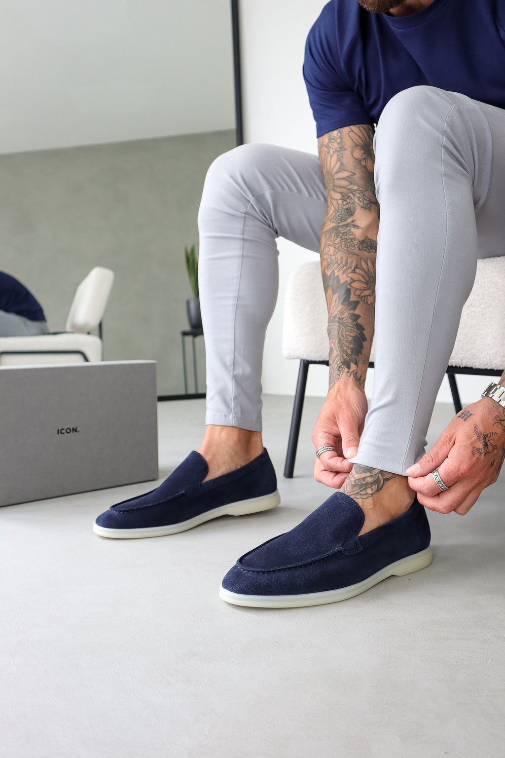 EL CLÁSICO MOCASÍN DE ANTE
